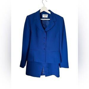 Kasper ASL Blue Blazer, Skirt Suit. Size 8. 100%polyester